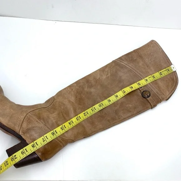 FRYE Jane Western Riding Knees High Boot in Beige Taupe Burnished Antique Size 7